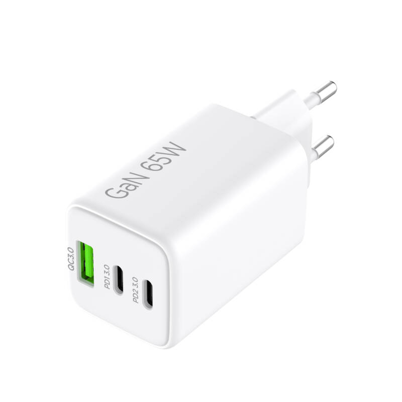 ULTRA FAST CHARGER 3 PORTS GAN 65W